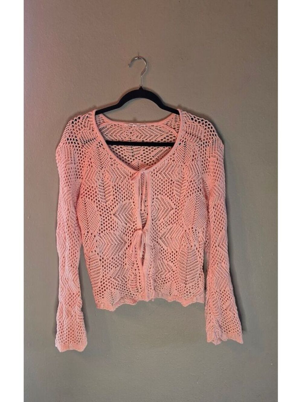 Celebrity Pink Crochet Cardigan Women’s L Blush Pink Tie Front Bell Sleeve